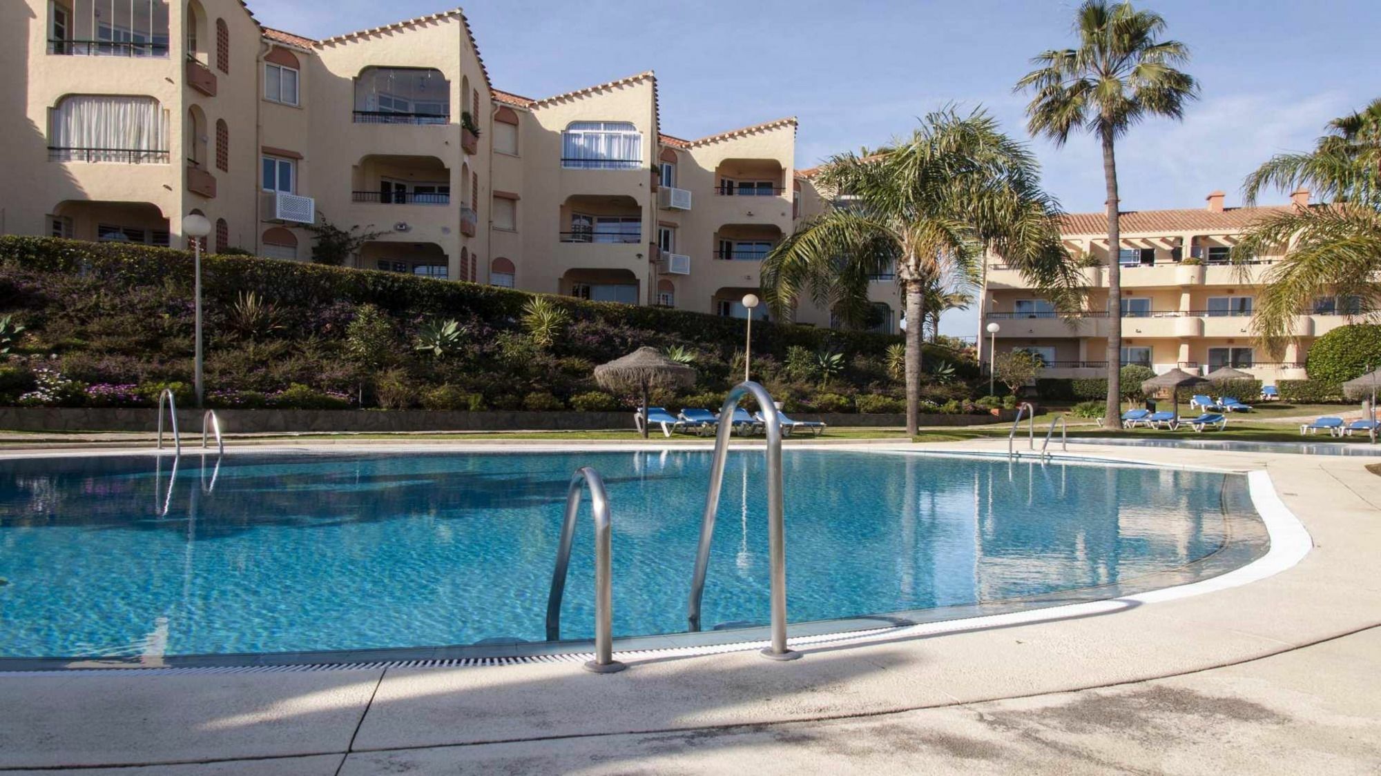 Marina Del Sol Apartment By Rafleys Fuengirola Exterior photo